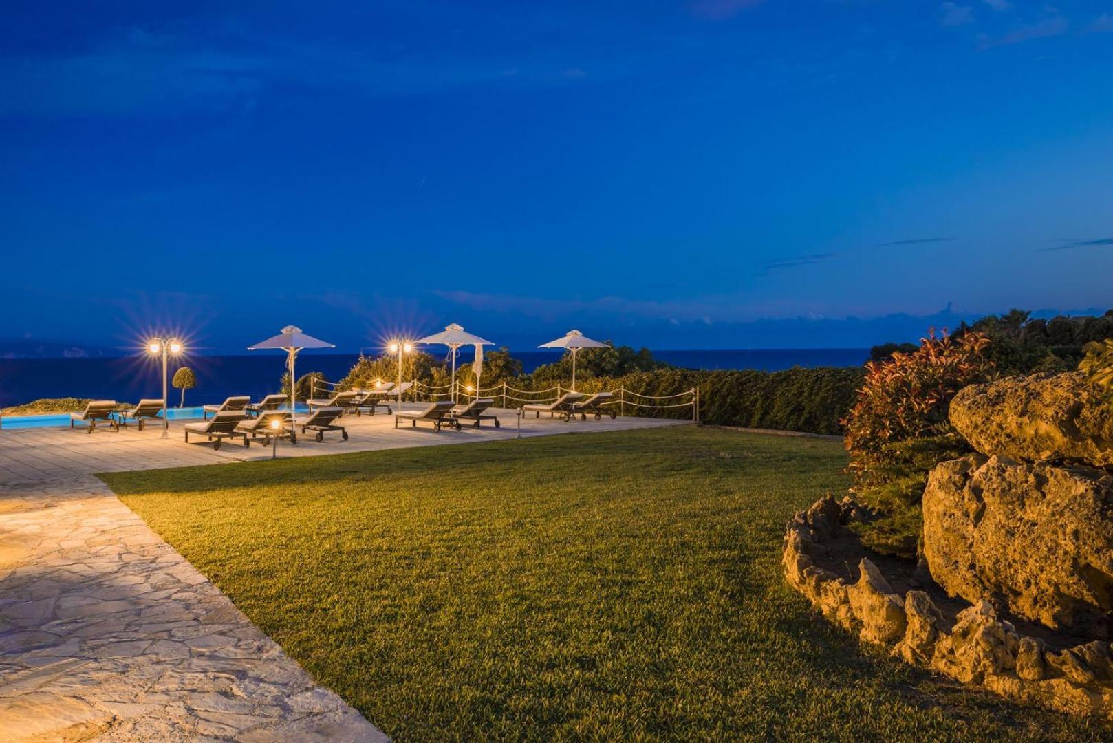 The Seasons Villa Svoronata Ngoại thất bức ảnh
