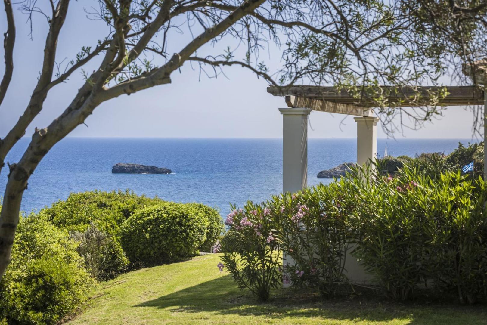 The Seasons Villa Svoronata Ngoại thất bức ảnh