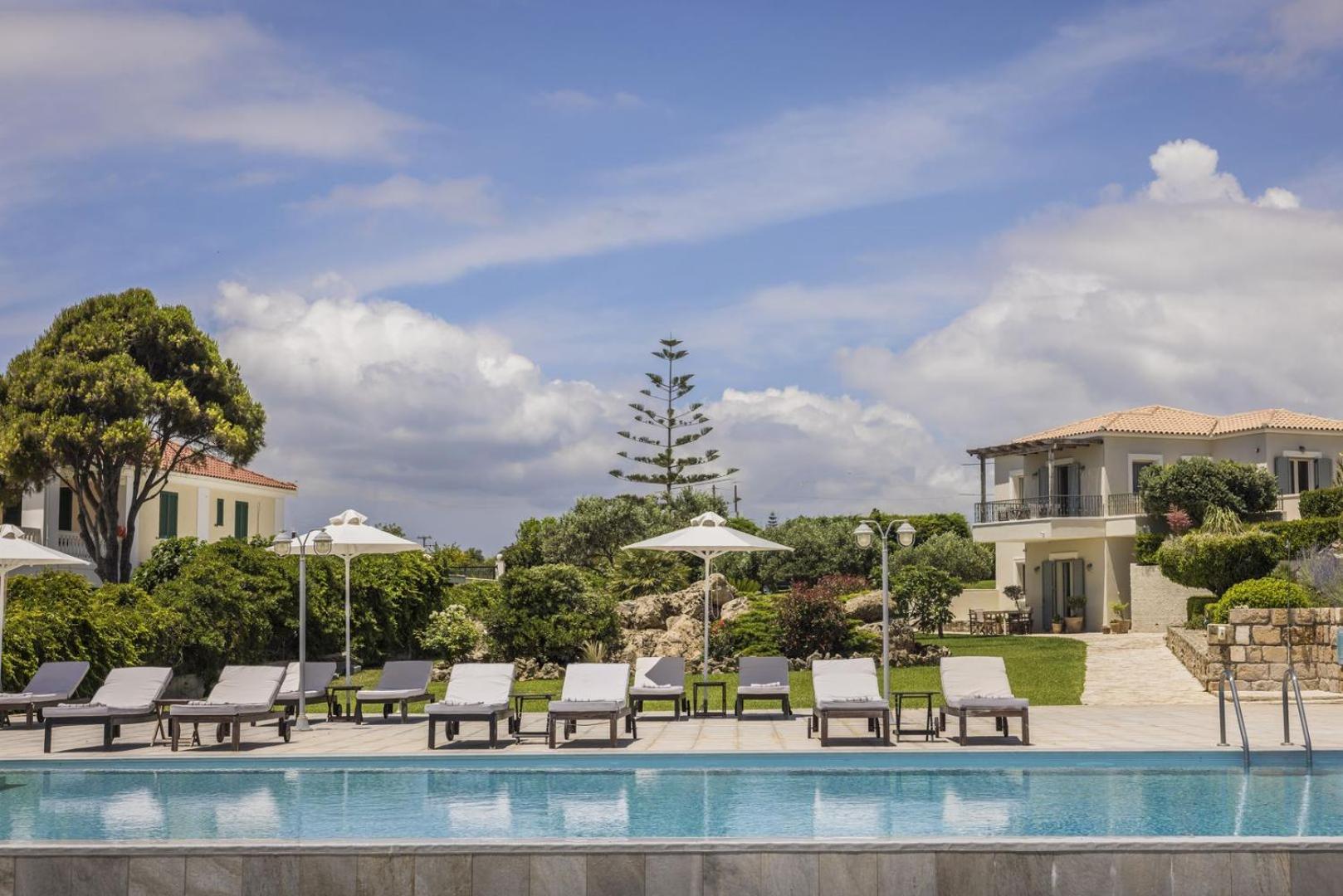 The Seasons Villa Svoronata Ngoại thất bức ảnh